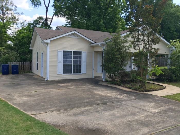 108 Willow Point Lane - Photo 3 of 19