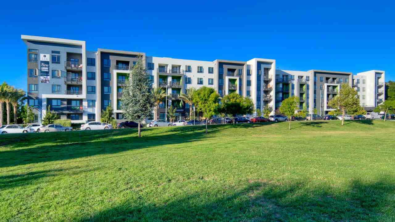 The Lex - Photo 3 of 50