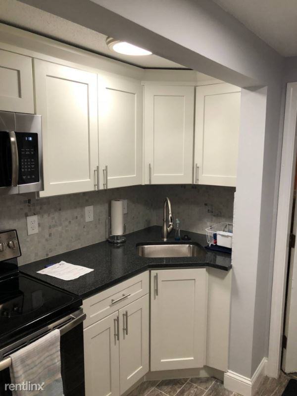 12 Holt Rd. 1 - Photo 2 of 4