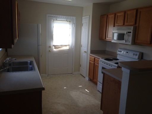 226 Andalusia St NE - Photo 3 of 13