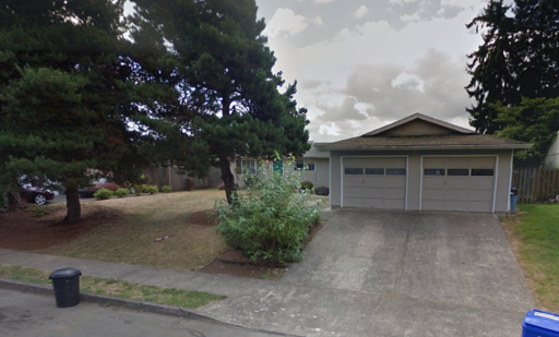 2490 SE 9th Ct - Photo 2 of 4