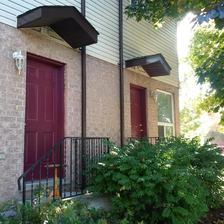 Appletree 329 Speedvale Ave East, Guelph, ON N1E 1N6 Apartment for