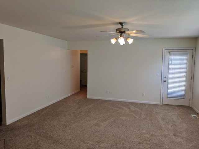 504 Sunflower #B - Photo 2 of 15