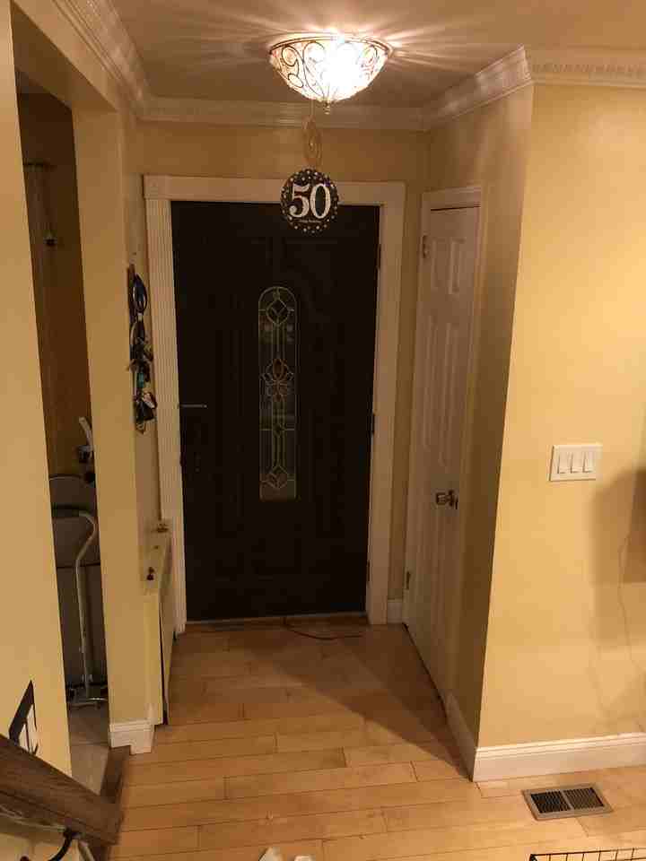 146 Franklin Street - Photo 3 of 11