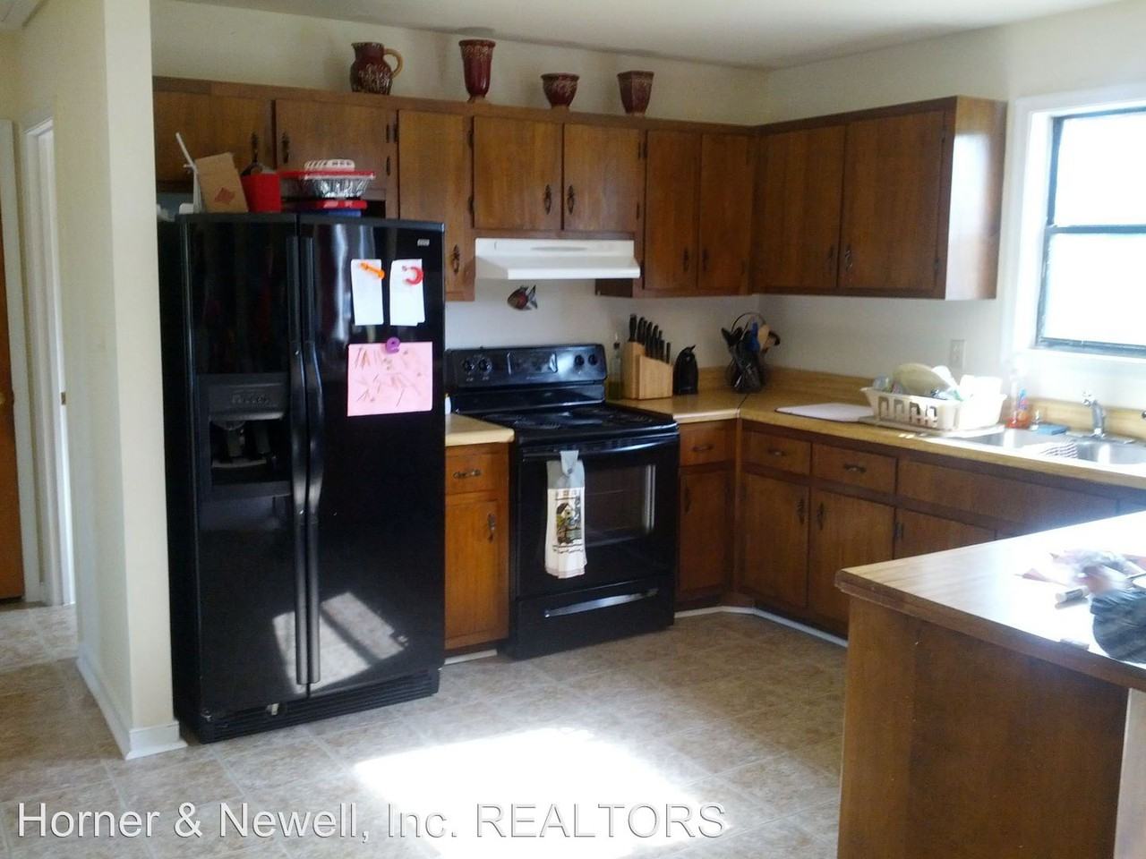 4540 Powhatan Lakes Road - Photo 3 of 4