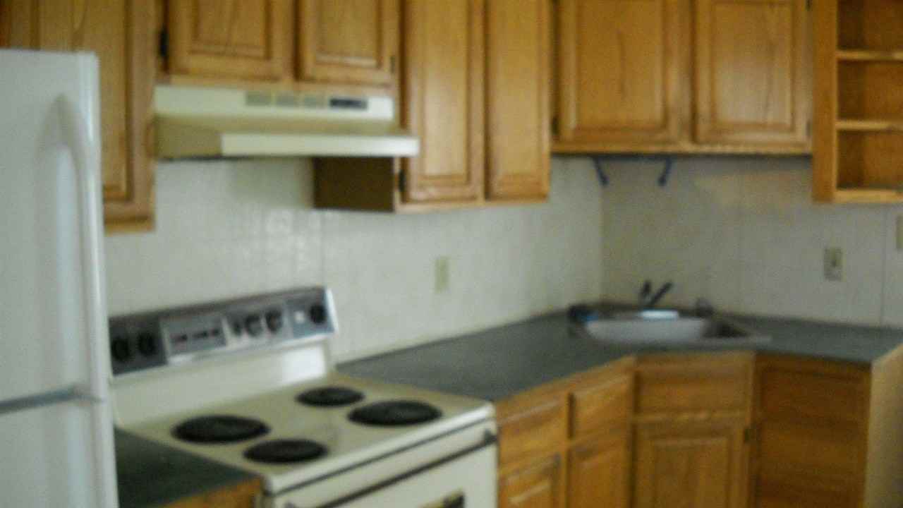 354 Linden Street - Photo 3 of 5