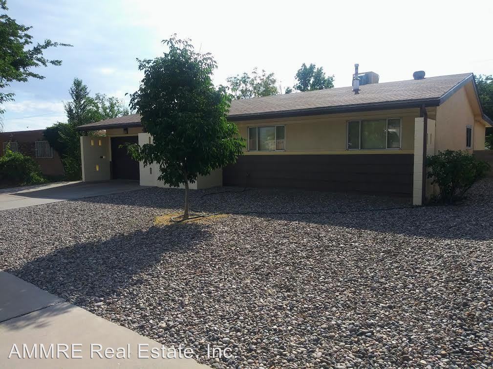 621 Maxine St. Ne P/O - Photo 2 of 16