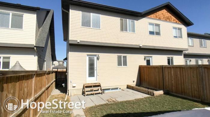 21 Skyview Ranch Manor Ne - Photo 2 of 12