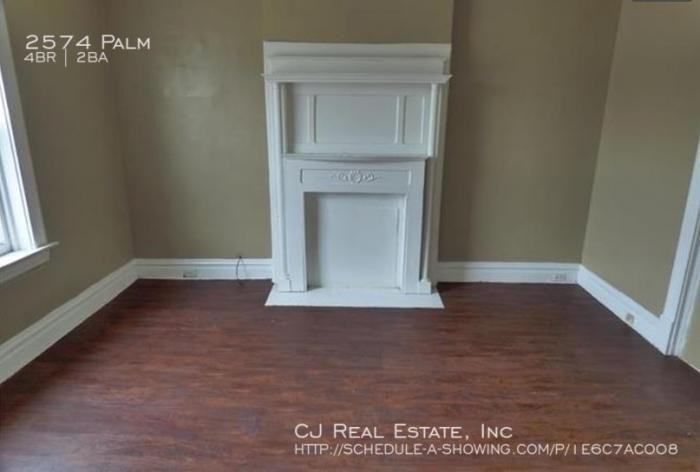 2574 E Palm St - Photo 3 of 10