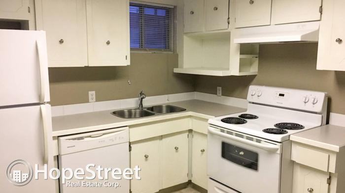 9222 124a Avenue Nw - Photo 3 of 8