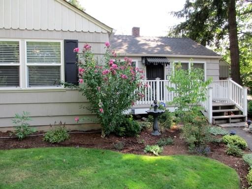 12646 SW Ferry Rd - Photo 2 of 17