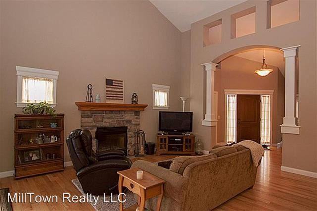 3526 Prairie Court - Photo 3 of 24