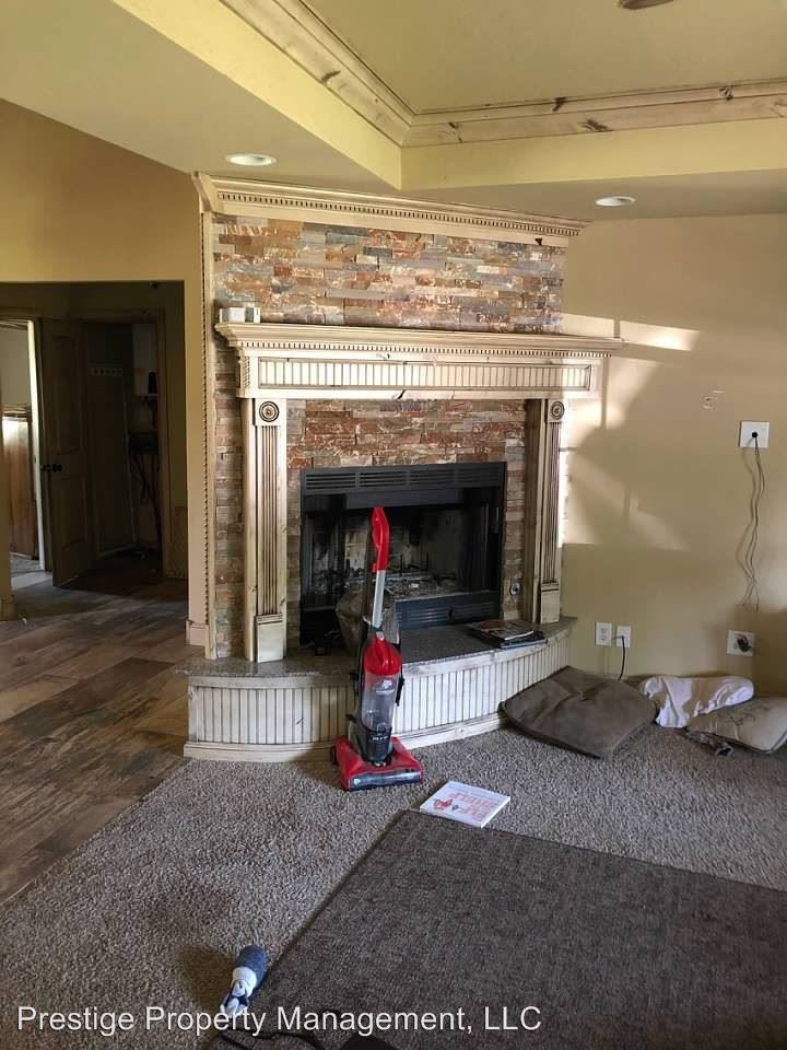 507 W Harper - Photo 3 of 11