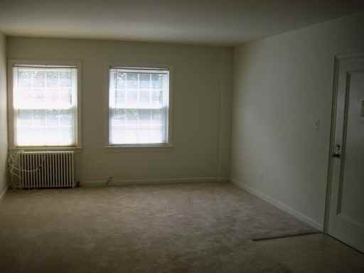 5003 10th St S #4 - Photo 3 of 8