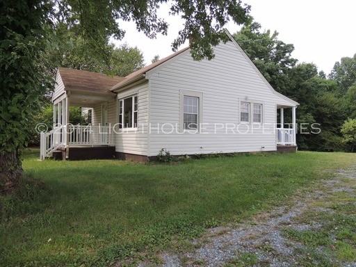 2448 Galts Mill Rd - Photo 2 of 11