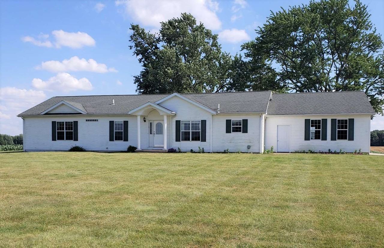 5765 W 700 N - Photo 2 of 26