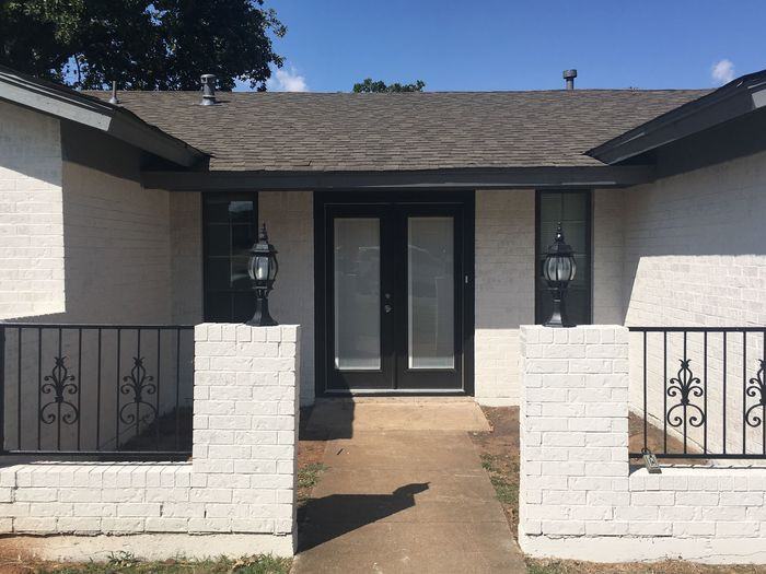 6316 Oak Timber Dr - Photo 2 of 15