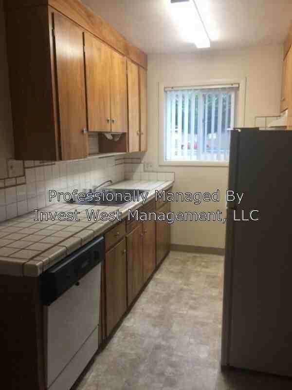 1620 11 Avenue -07 - Photo 2 of 6