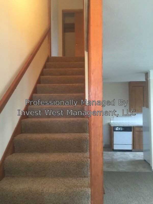 1620 11 Avenue -07 - Photo 3 of 6