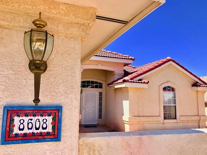 8608 Hampton Avenue Northeast - Photo 2 of 37