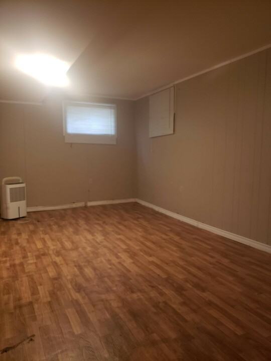 56 Upland Drive #B - Photo 3 of 8