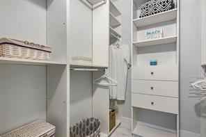 8305 Nw 61st St #C312 - Photo 2 of 12