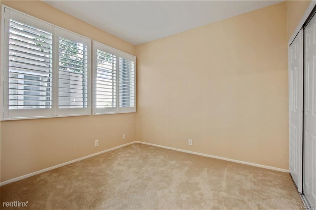 118 Baycrest Ct #77 - Photo 3 of 10