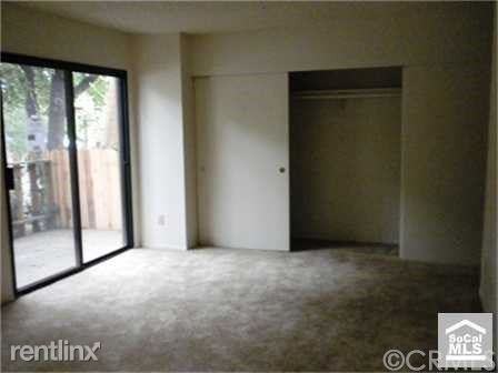 1255 N Los Robles Ave 3 - Photo 2 of 26