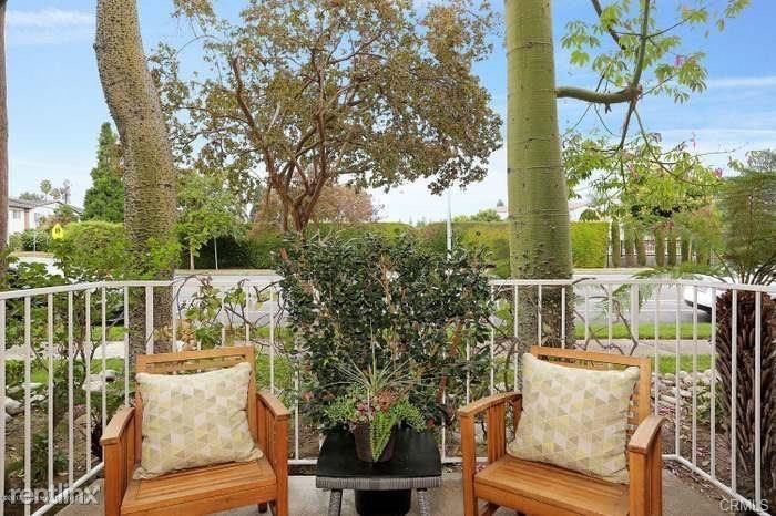 202 S Holliston Ave #103 - Photo 2 of 12