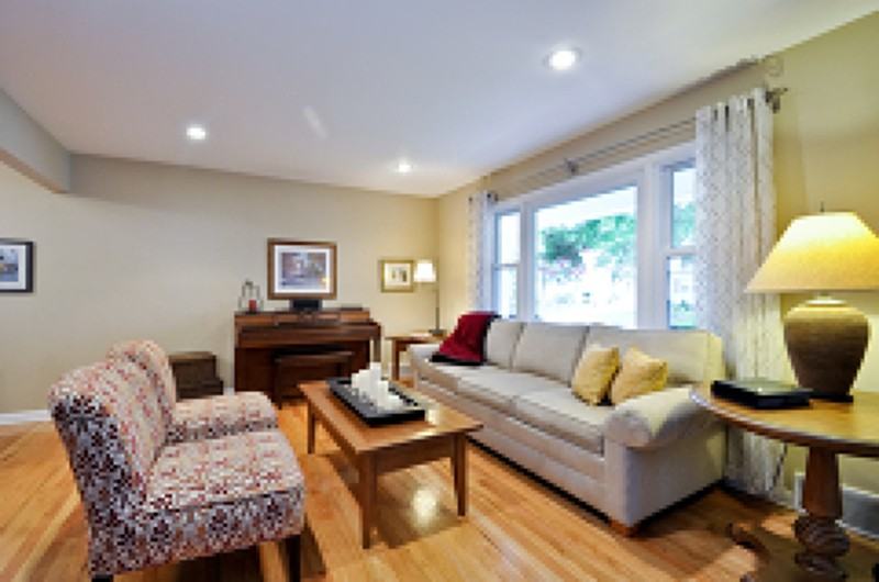 31 Shady Ln - Photo 3 of 18