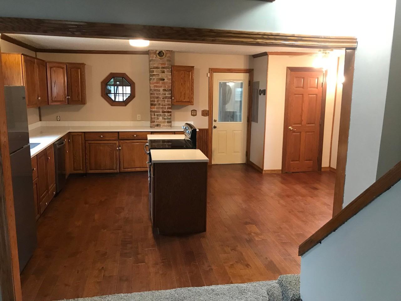 408 5th St E - Photo 2 of 13