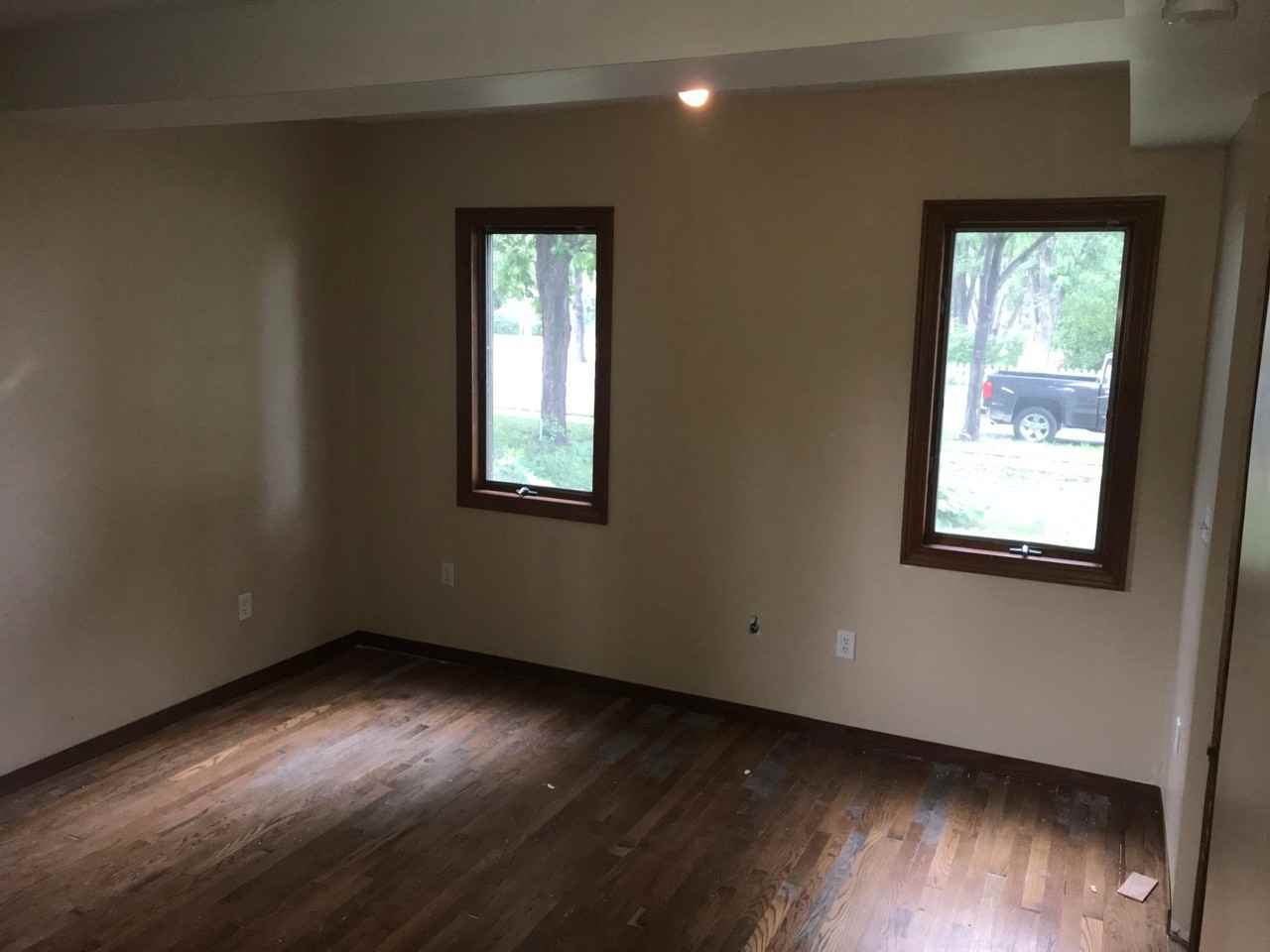 408 5th St E - Photo 3 of 13