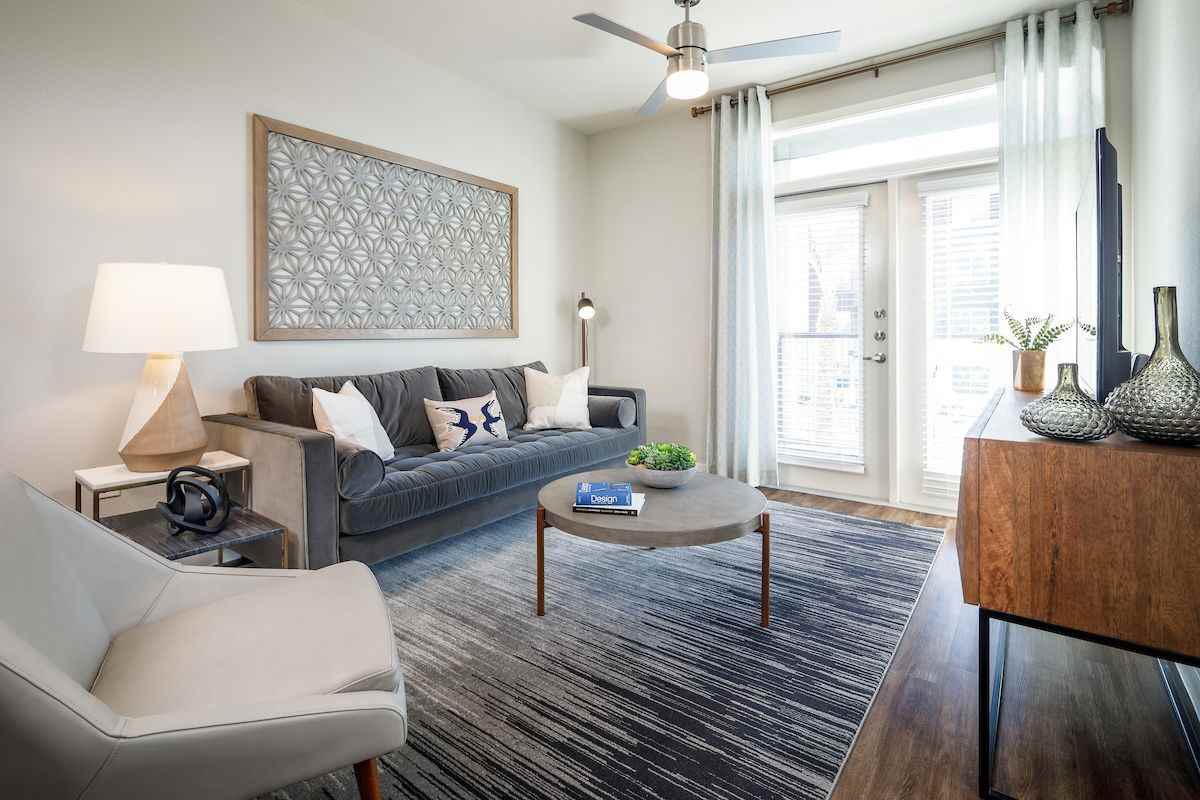 Latitude At Presidio - Photo 4 of 19