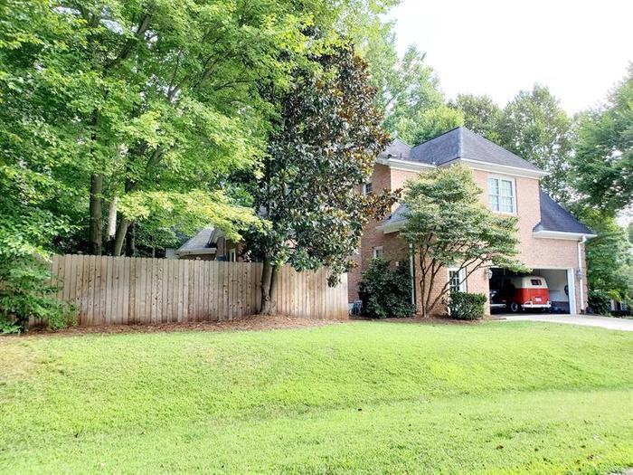 11 Sunfish Point - Photo 2 of 3