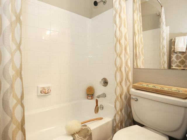 1300 W Warner Rd - Photo 3 of 50