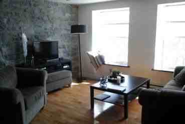 295 Princess Street #2 - Photo 3 of 8