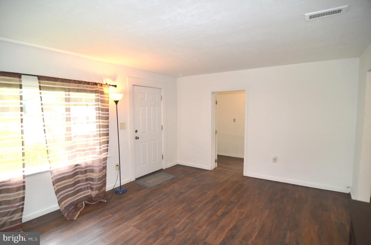 5750 Empire Road - Photo 2 of 18