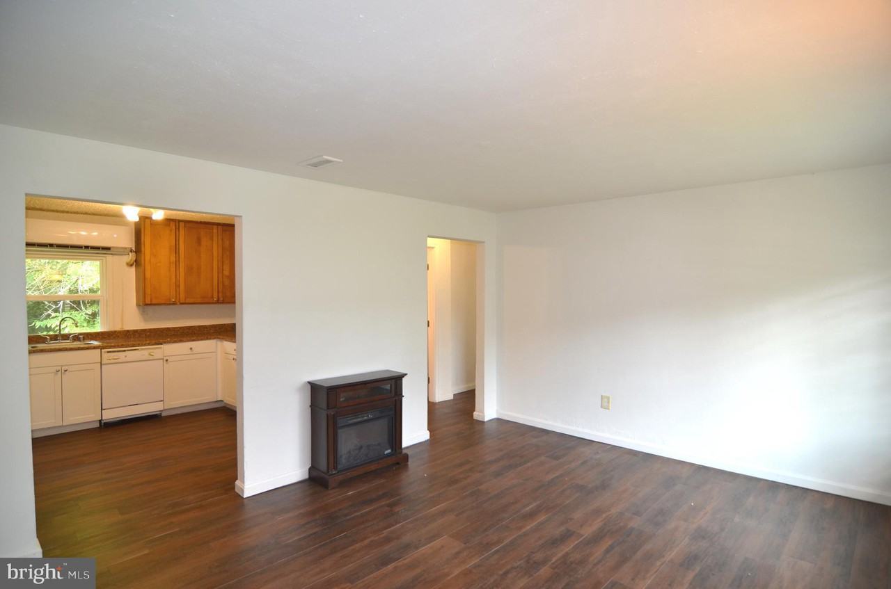 5750 Empire Road - Photo 3 of 18