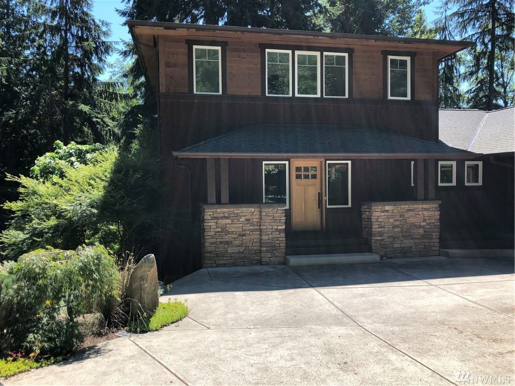 8461 Ferncliff Ave Ne - Photo 2 of 15