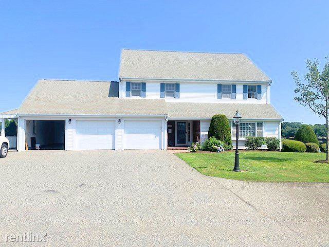 101 Pond St - Photo 2 of 13