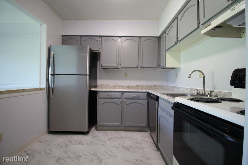 5118 E Brigantine Ct