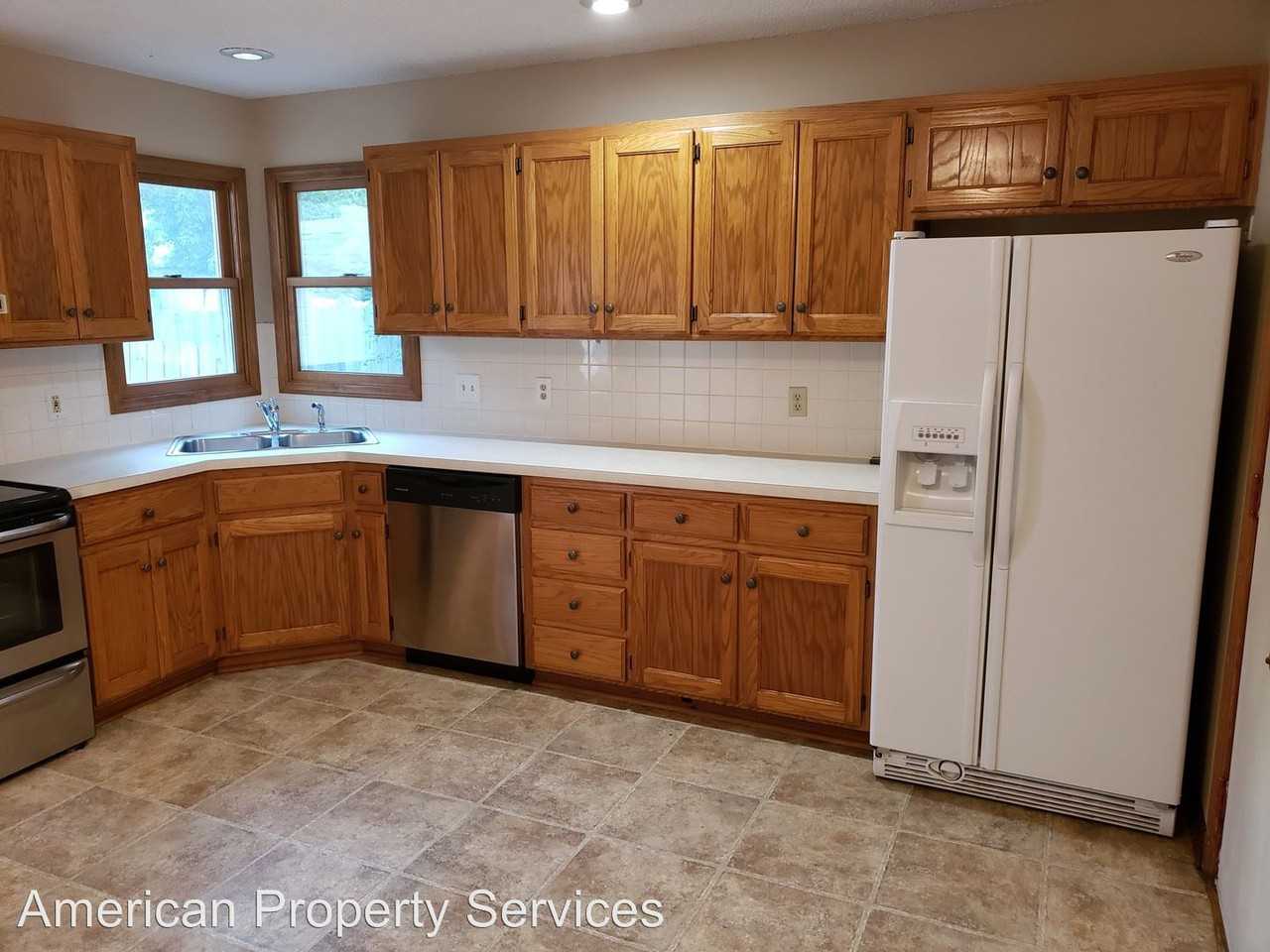 3337 Effingham Rd. - Photo 2 of 15