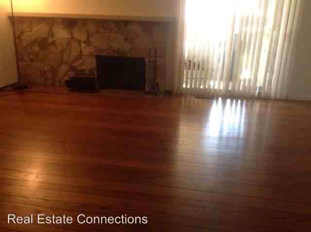 12182 Kirkbrook Dr - Photo 3 of 9