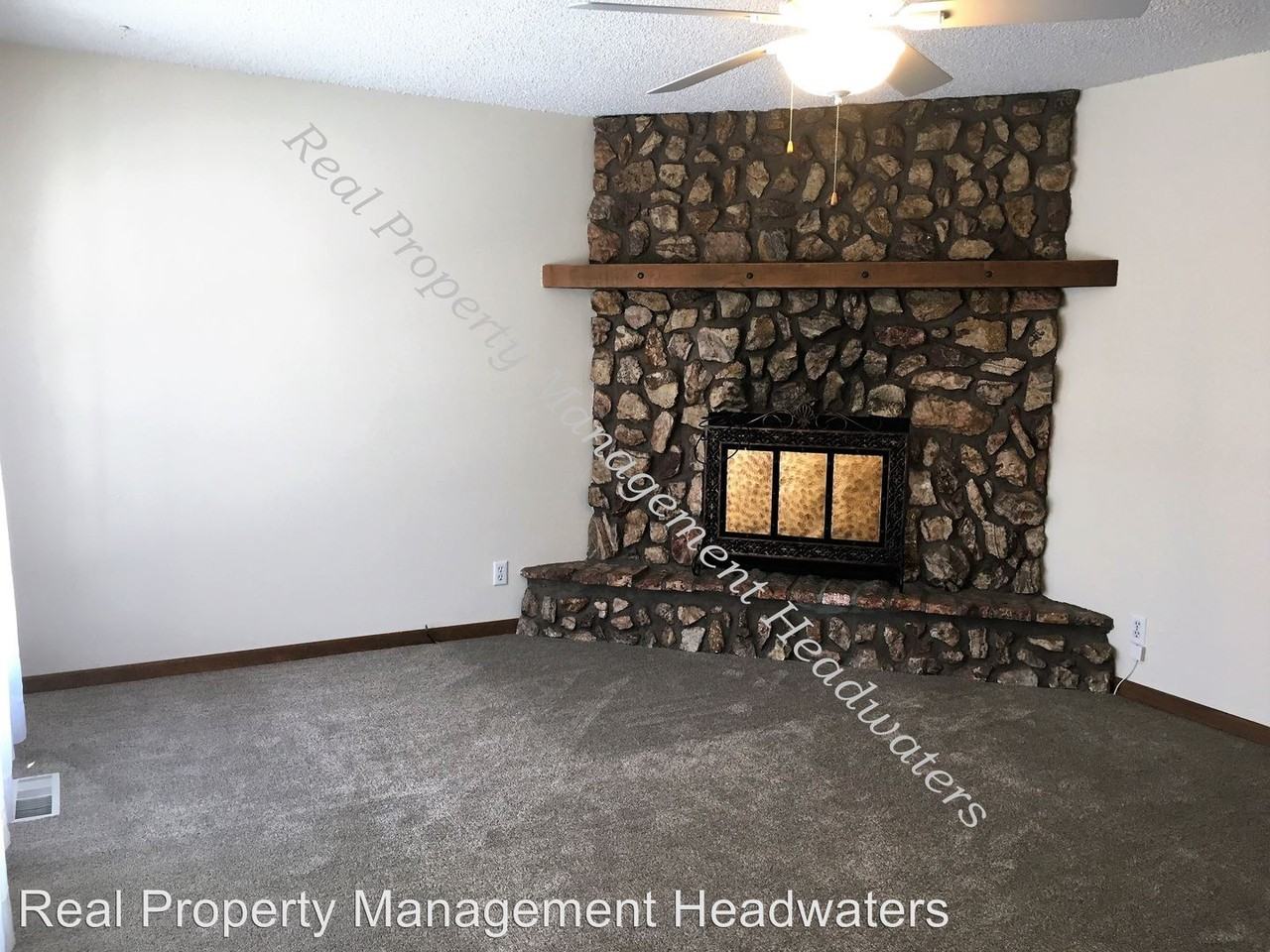 2109 / 2111 Townsend Avenue - Photo 2 of 14