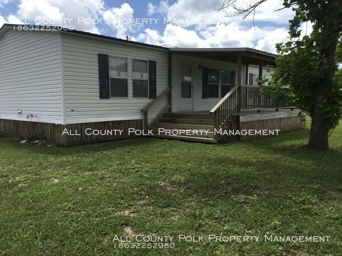 16075 Commonwealth Ave N - Photo 3 of 30