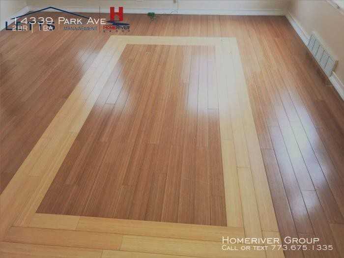 14339 Park Ave - Photo 2 of 13