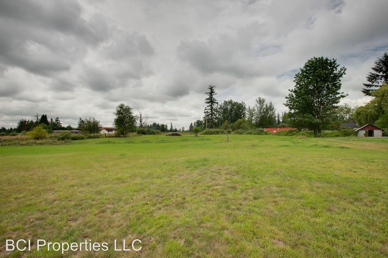 26206 -110th Ave E - Photo 2 of 26