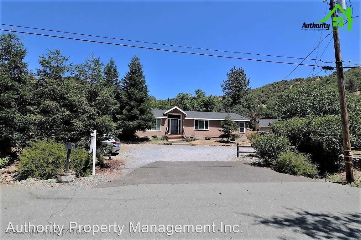 14867 Ravine Road - Photo 3 of 28