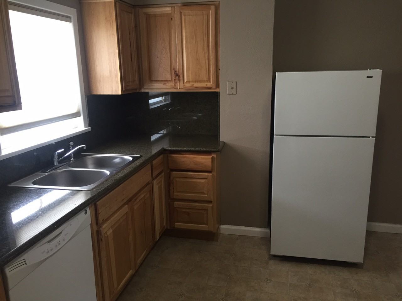 230 Arletta St - Photo 2 of 12