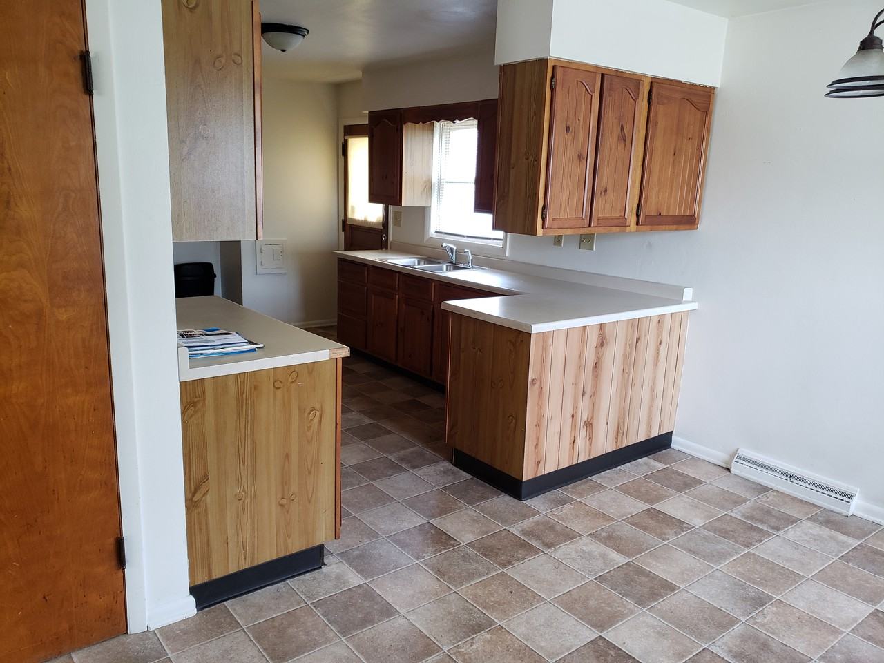4612 N 70th St - Photo 2 of 20
